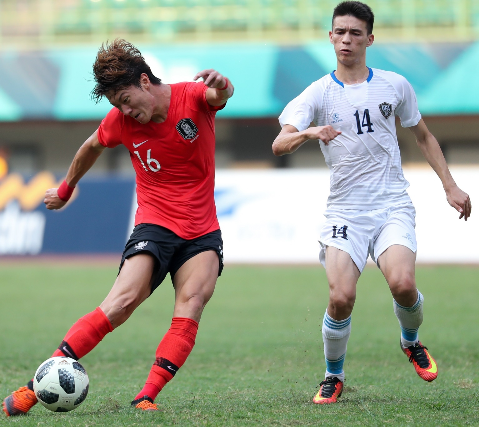Quang Hai hua hen toa sang o Asian Cup 2019 anh 8