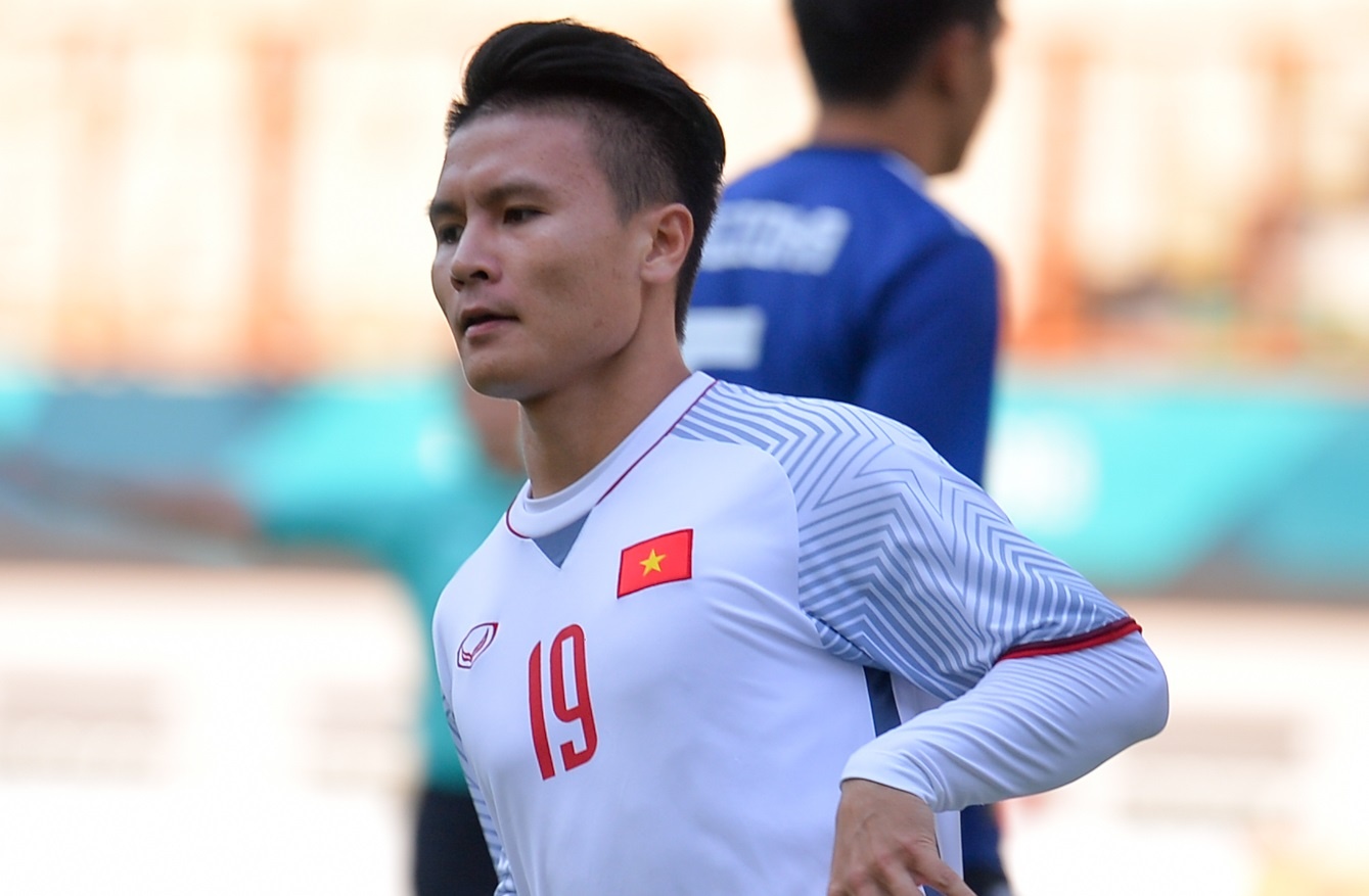 Quang Hai lot top ngoi sao hua hen toa sang o Asian Cup 2019 hinh anh