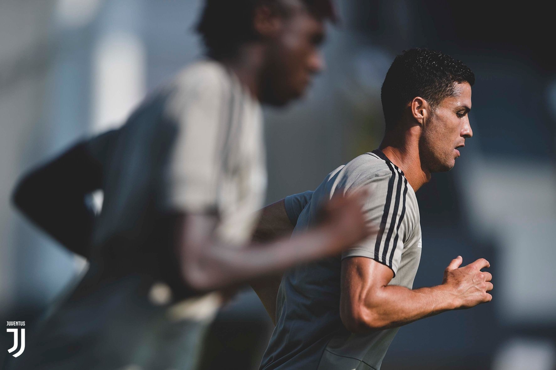 Ronaldo,  Juventus vs Sassuolo anh 3