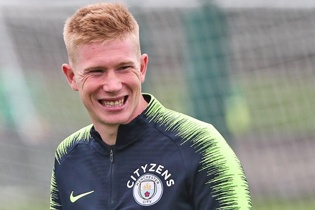Muon mua De Bruyne tu Man City, hay chi 300 trieu USD hinh anh