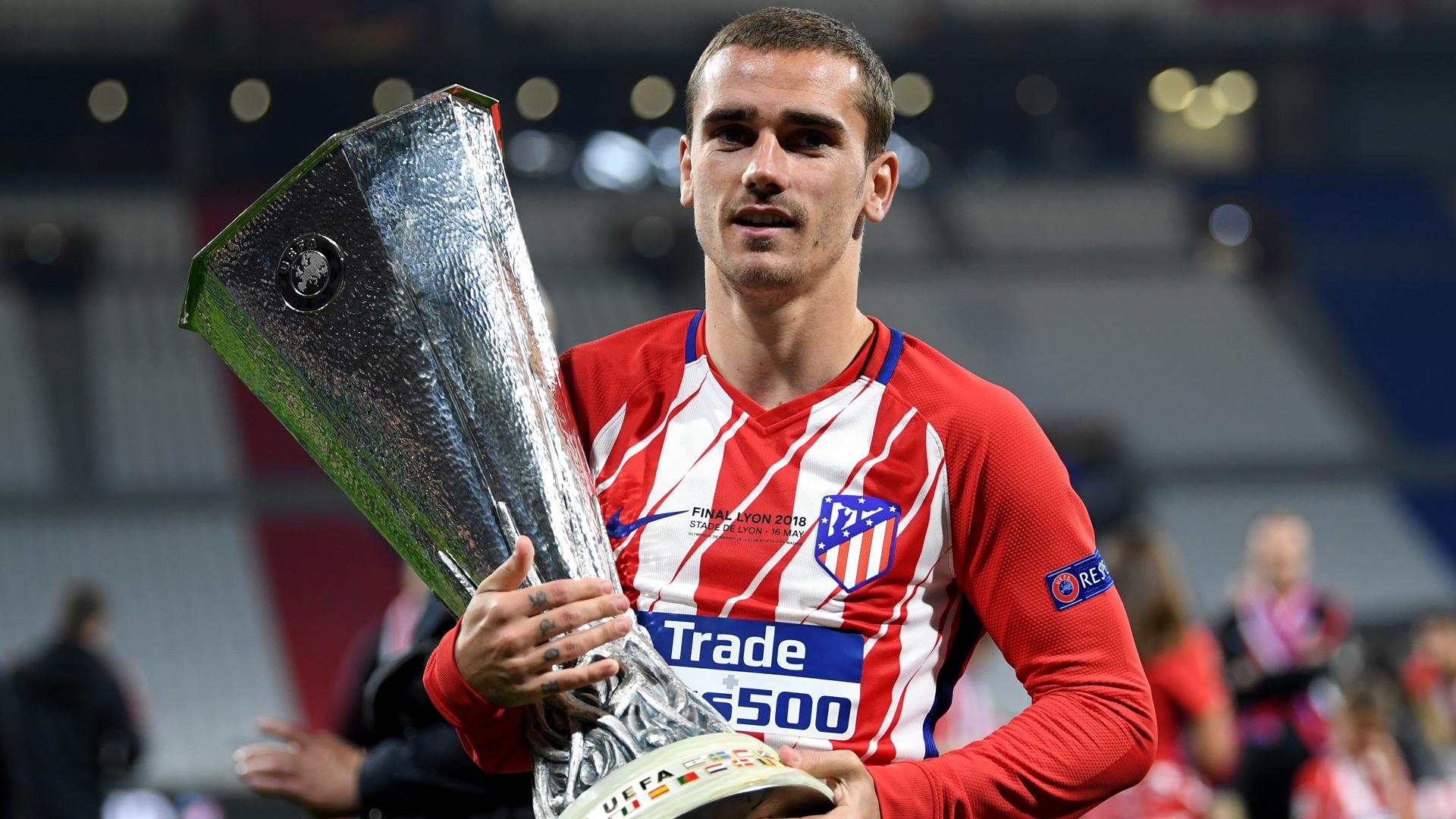 Griezmann tu dat minh o cung dang cap Ronaldo,  Messi anh 2