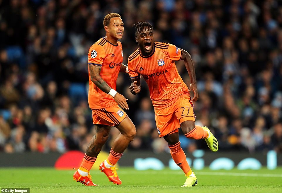 Man City chiu tran thua dang xau ho anh 3