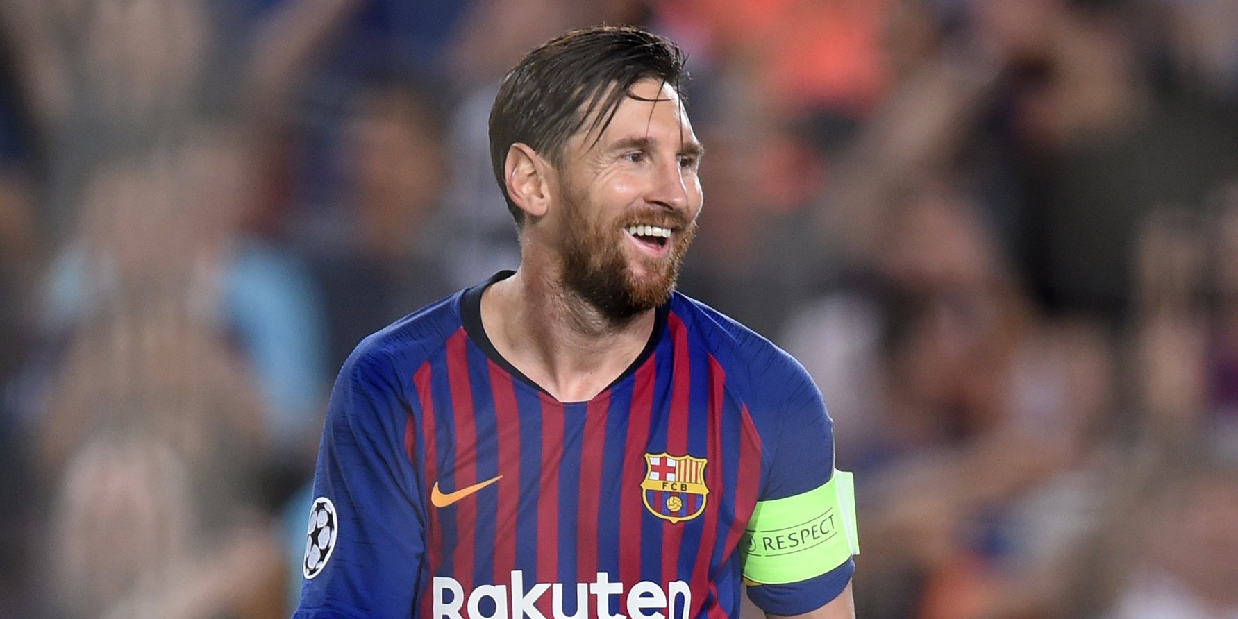 Leo Messi cao rau sau khi vuot mat Ronaldo anh 4