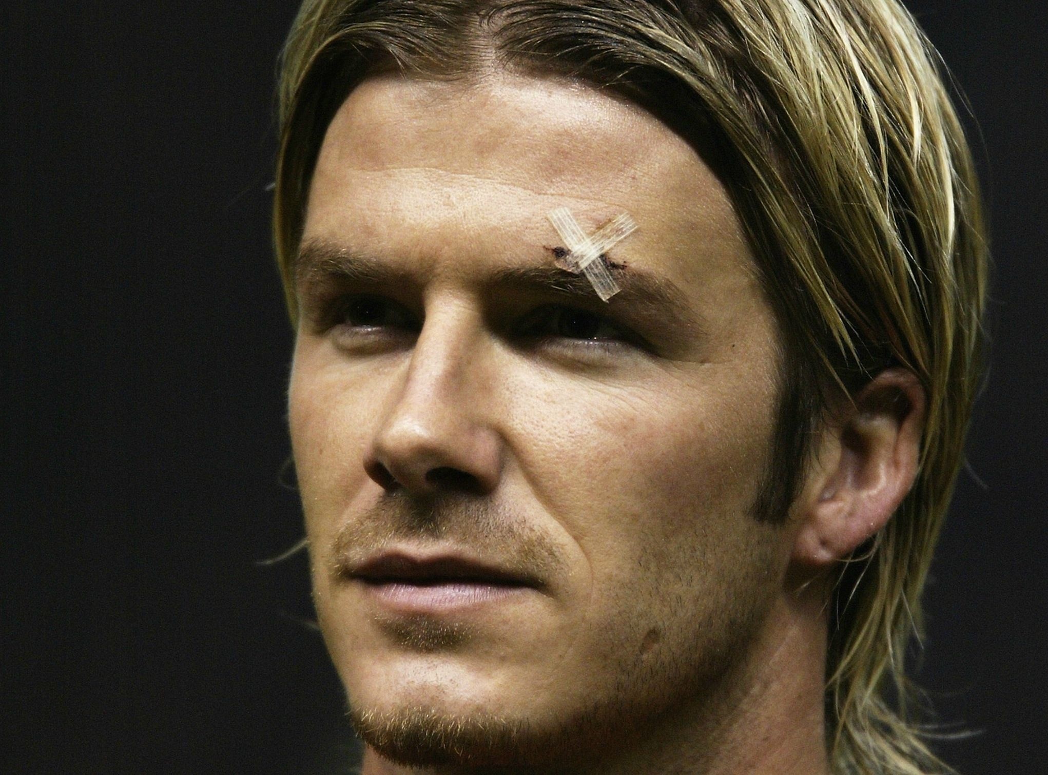 Beckham,  Van Nistelrooy va nhung ngoi sao bi tong khu khoi MU anh 5