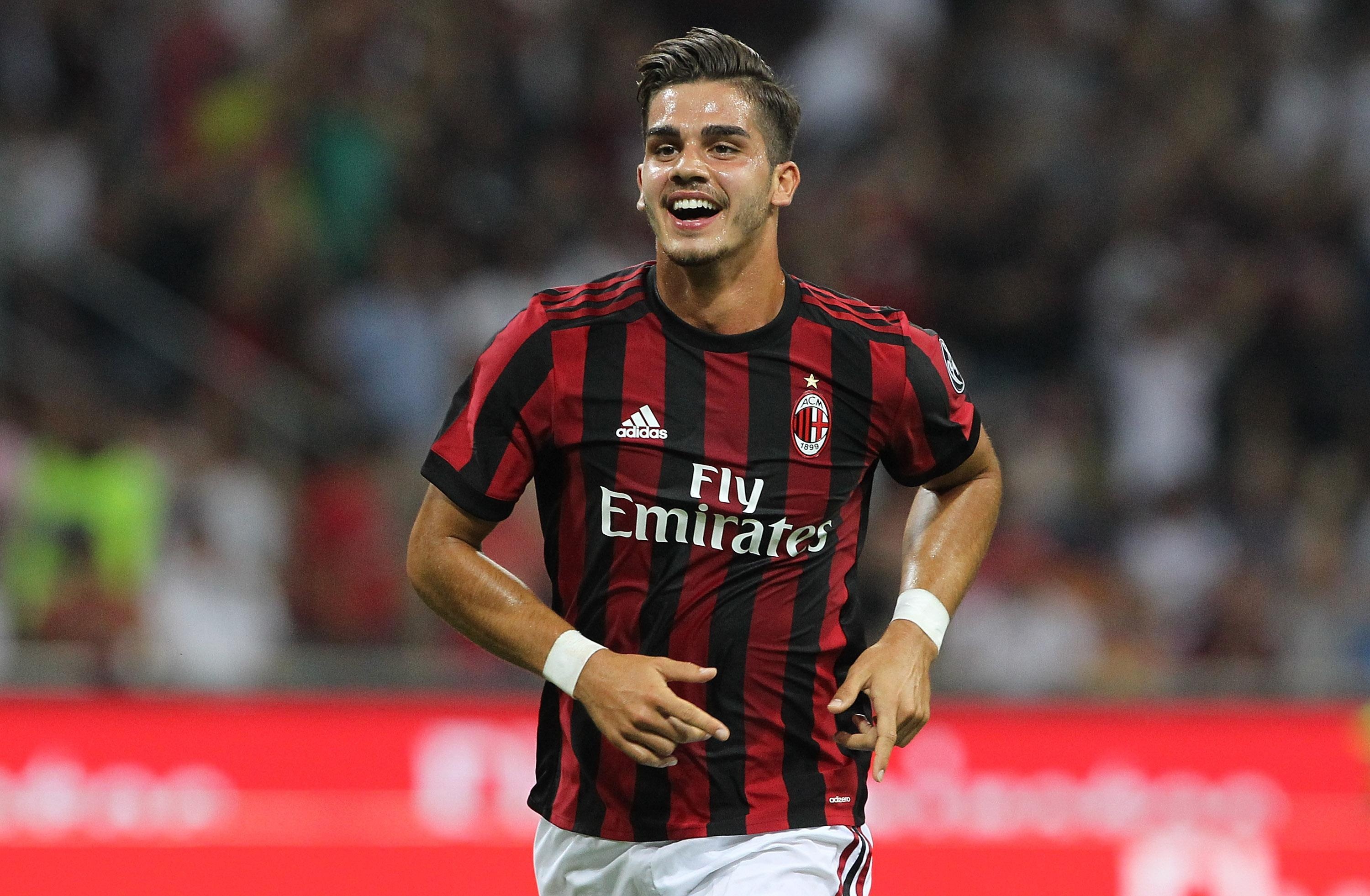 ‘Ronaldo đệ nhị’ Andre Silva – từ ‘bom xịt’ thành người hủy diệt Real ảnh 2 ‘Ronaldo de nhi’ Andre Silva – tu ‘bom xit’ thanh nguoi huy diet Real anh 2