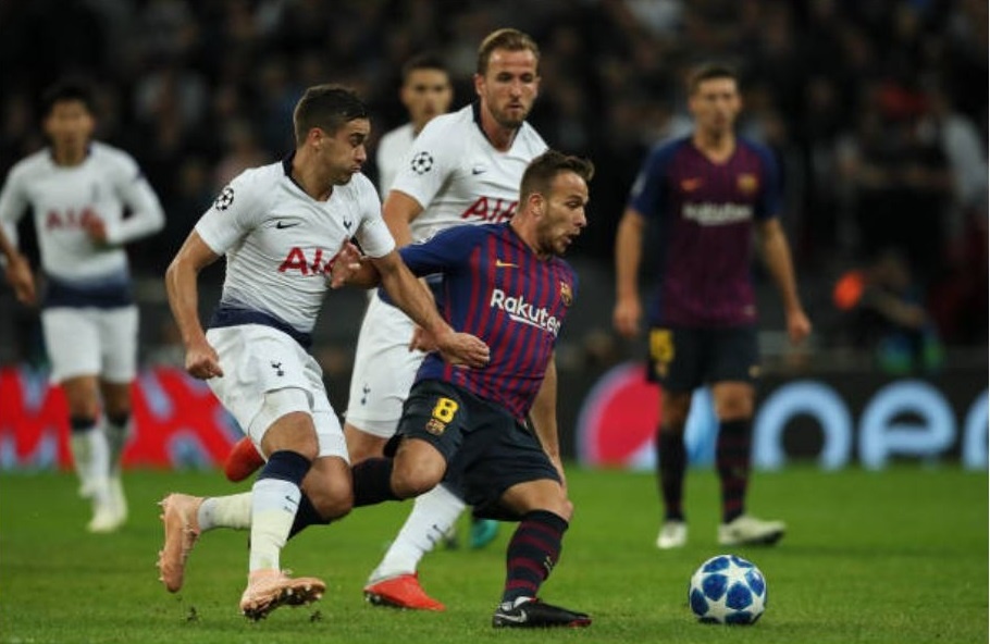 Cham diem tran Tottenham 2-4 Barcelona: Leo Messi danh sap Wembley anh 6