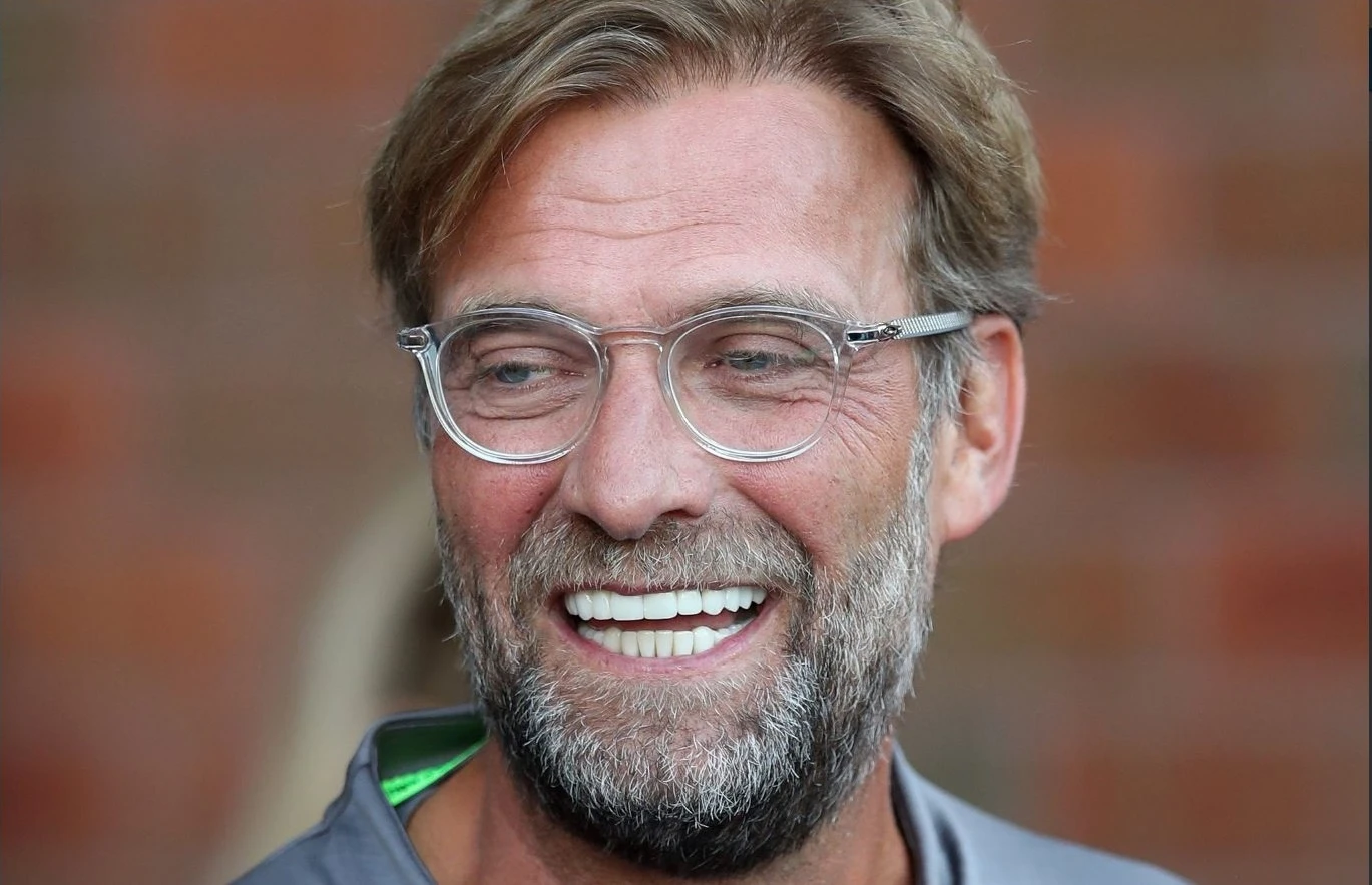 Mahrez bi che gieu sau cu sut 11 m len troi anh 8