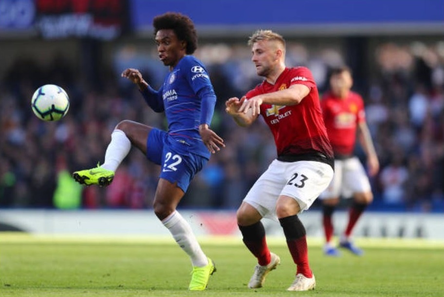 Cham diem tran Chelsea 2-2 MU: Martial,  Pogba ruc sang anh 5