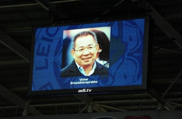 Leicester ha guc Cardiff,  gui chien thang den co Chu tich Vichai anh 1