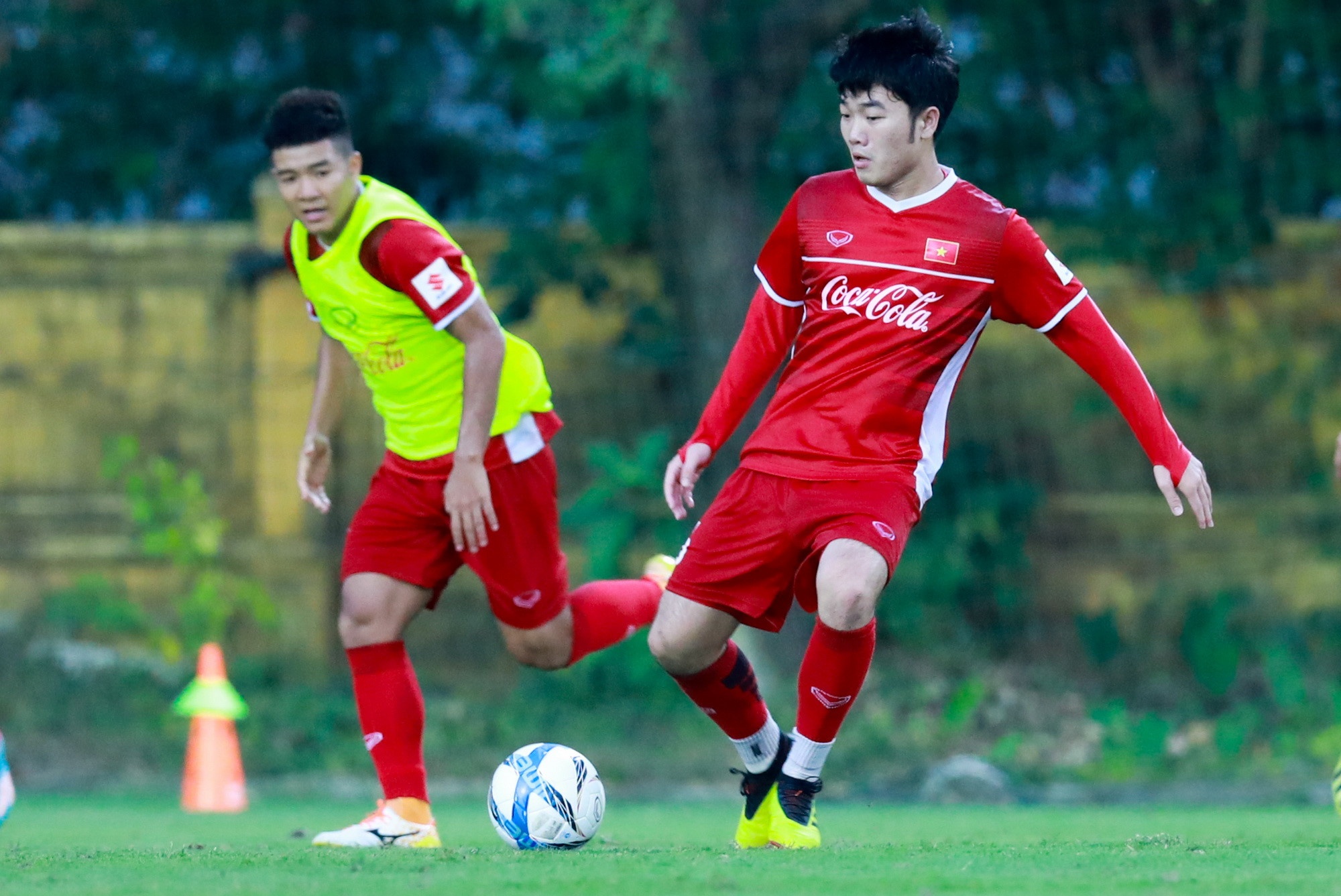 Danh thu Quang Hai: ‘Doan ket la chia khoa chien thang cua DT Viet Nam’ anh 2