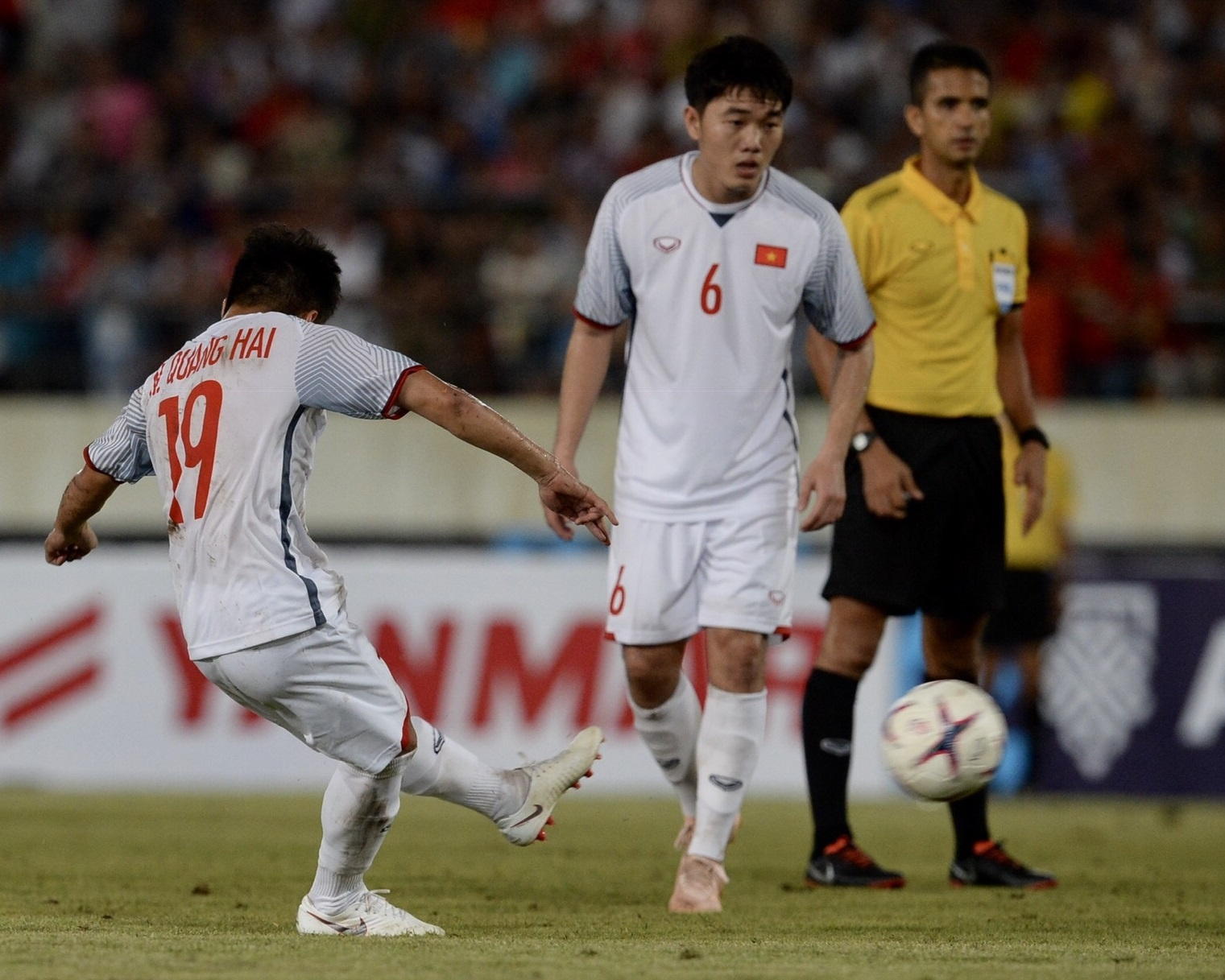 ‘Quang Hải, Công Phượng tiến bộ vượt bậc’ ảnh 2 ‘Quang Hai, Cong Phuong tien bo vuot bac’ anh 2