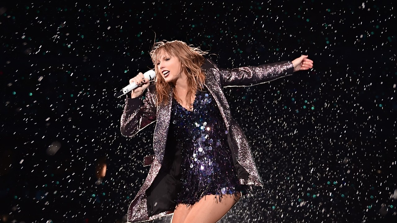 Taylor Swift đạt doanh thu cao nhất trong vòng 10 năm ảnh 1 Taylor Swift dat doanh thu cao nhat trong vong 10 nam anh 1