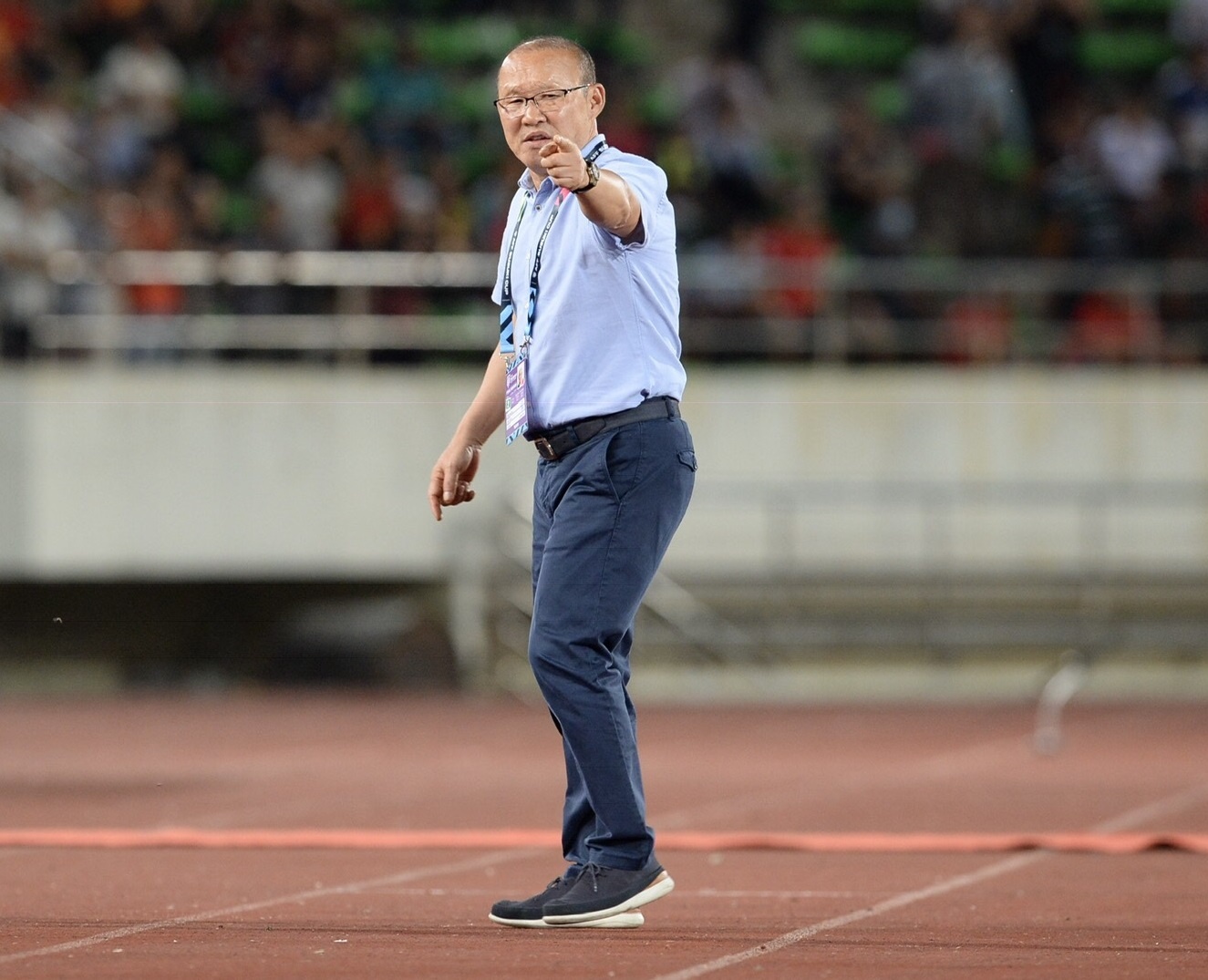 Danh thu Nguyen Hong Son: ‘Quang Hai se dang cao o tran gap Malaysia’ anh 2