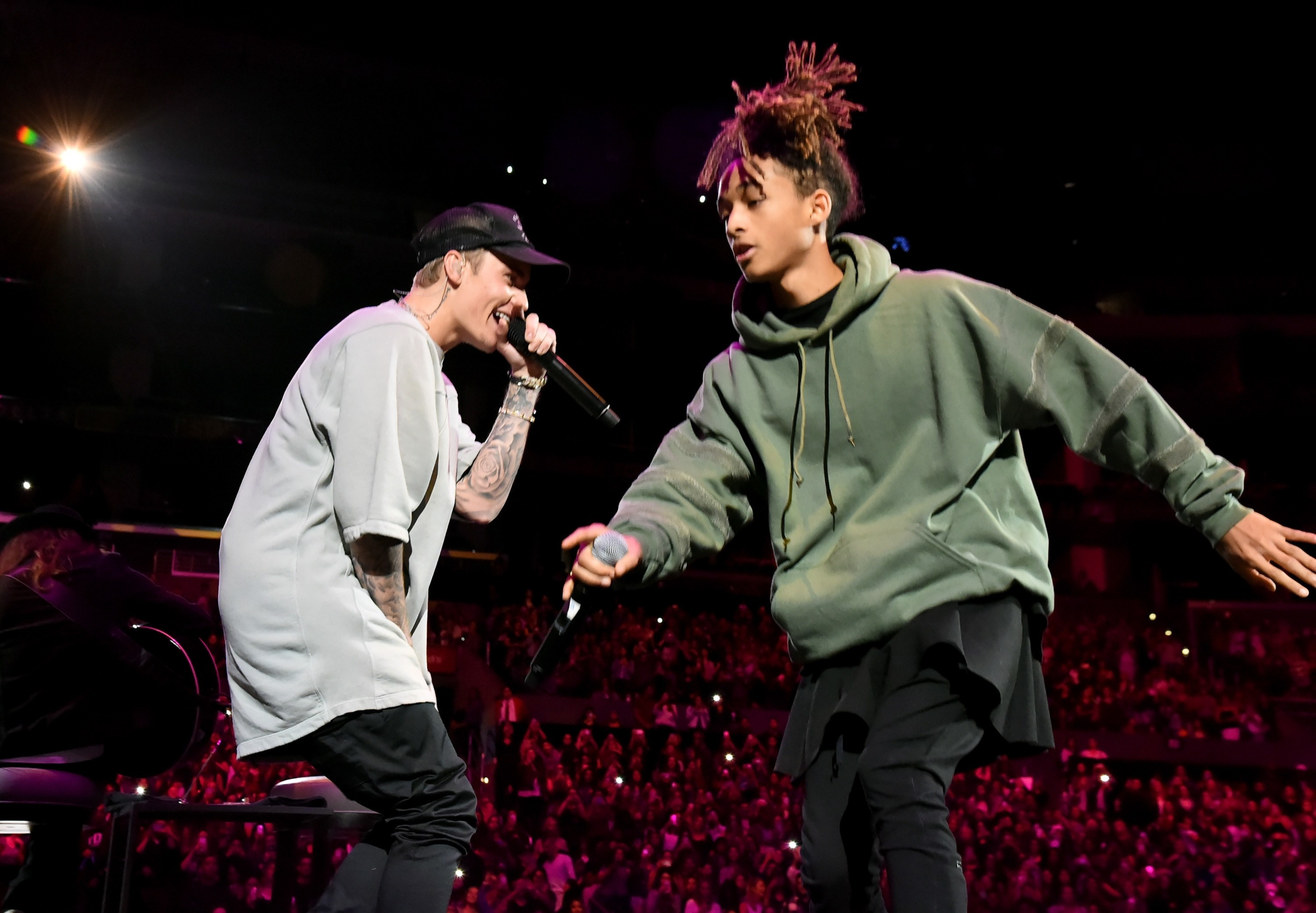 Ban than Justin Bieber thua nhan tinh yeu dong tinh voi rapper Tyler? anh 2