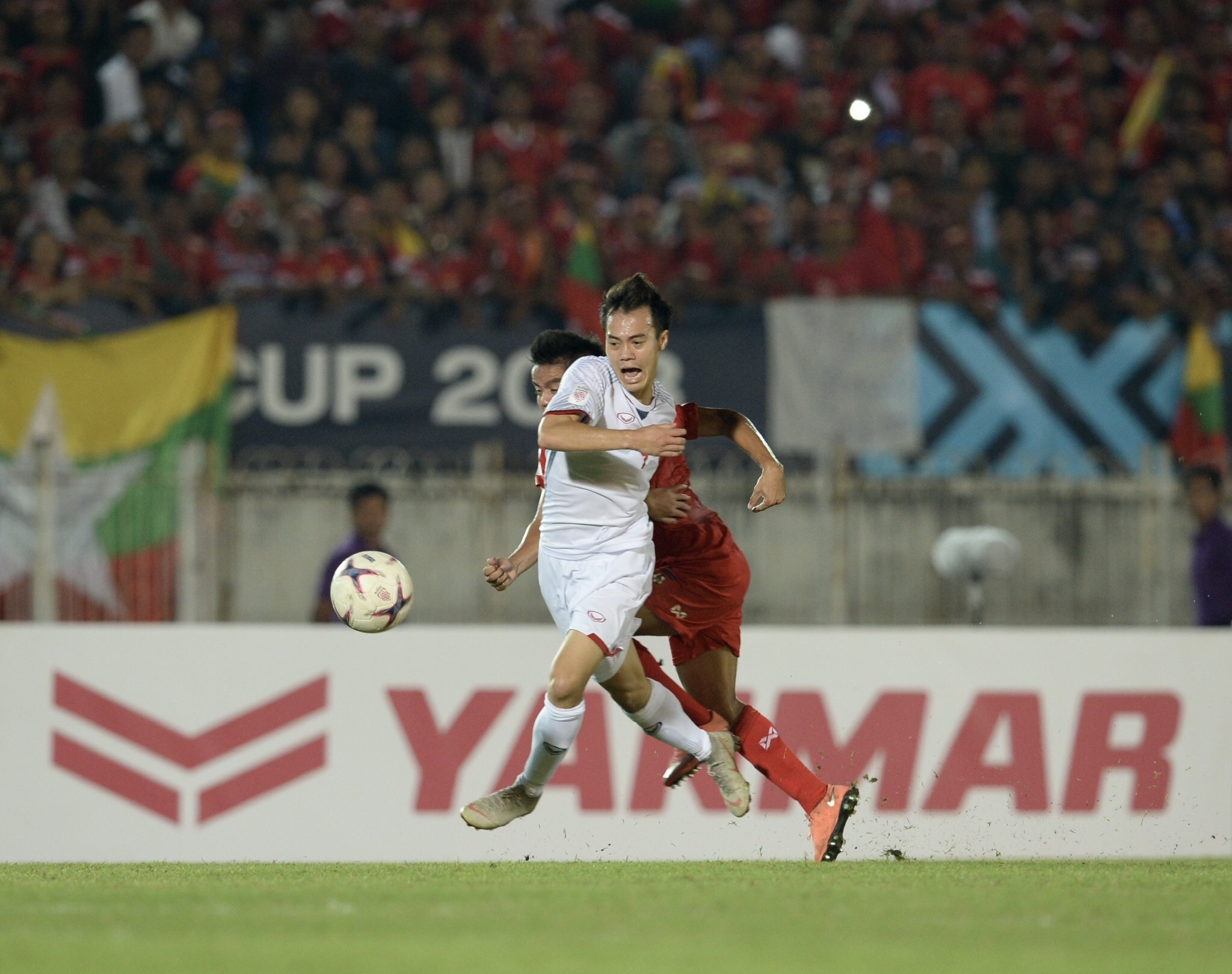 Trieu Quang Ha,  Doi tuyen Viet Nam,  AFF Cup 2018, anh 1