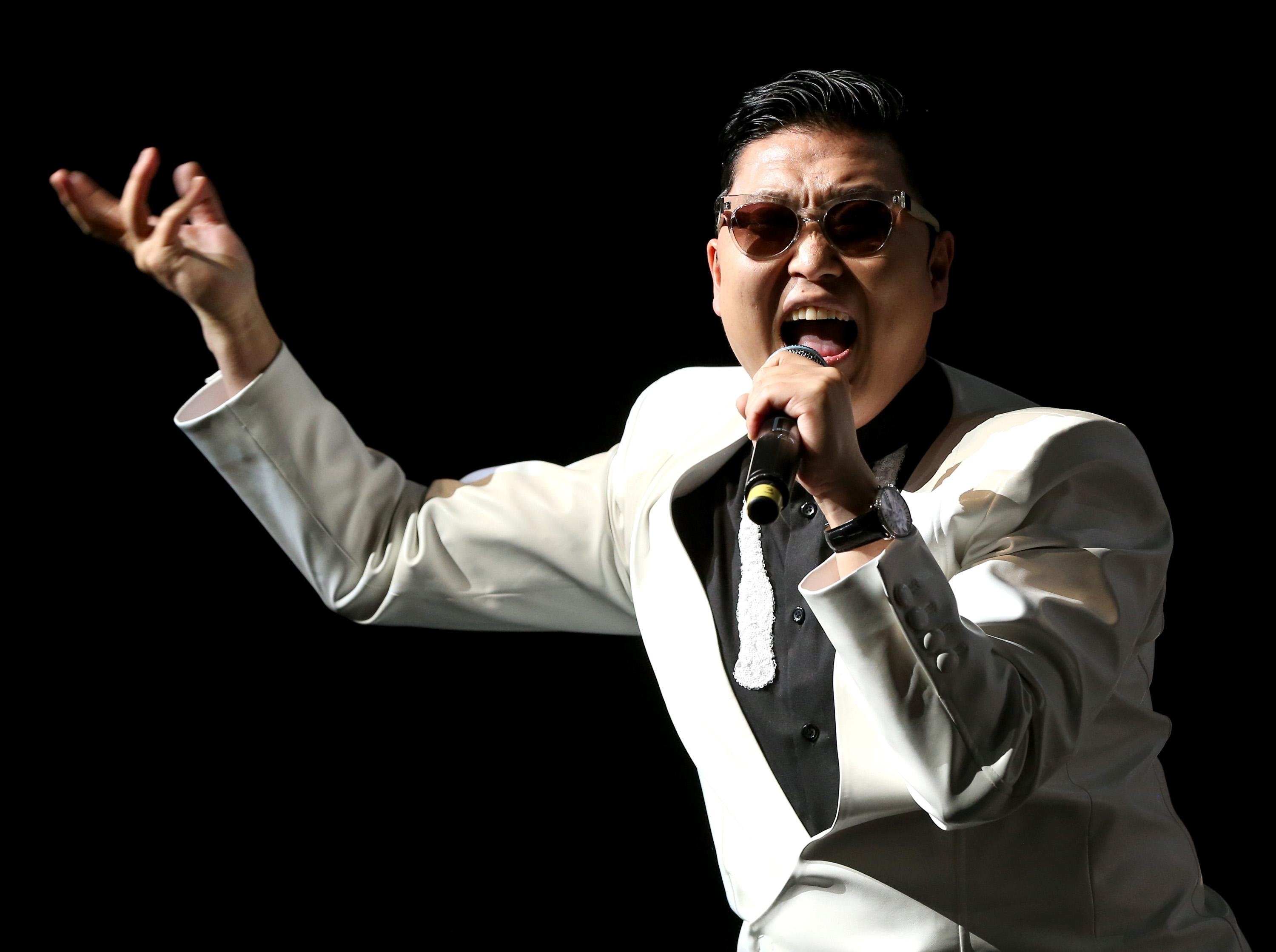 Psy (Gangnam Style) – ‘kẻ tâm thần’ và một lần vụt sáng rồi chợt tắt ảnh 2 Psy (Gangnam Style) – ‘ke tam than’ va mot lan vut sang roi chot tat anh 2