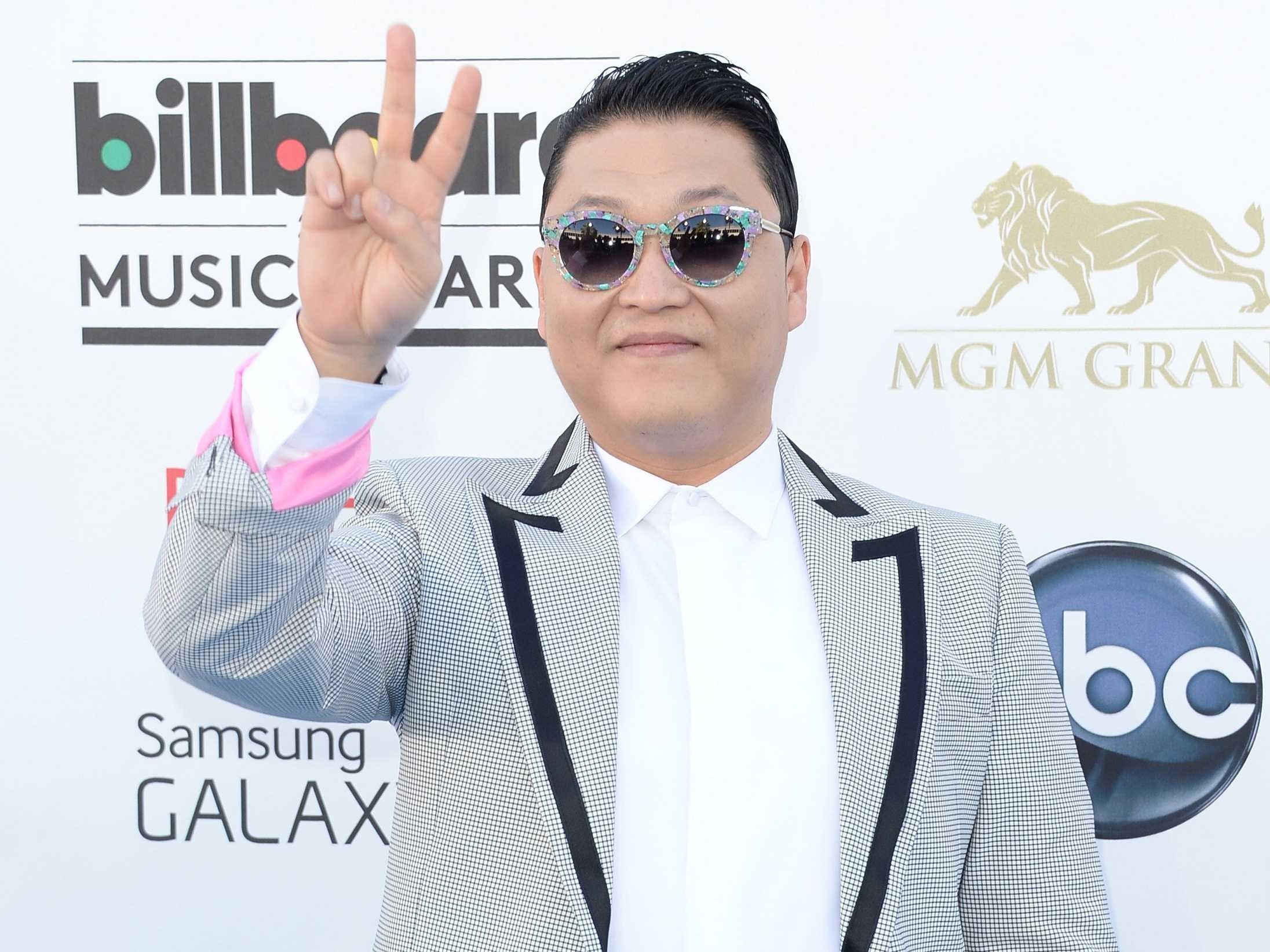 Psy (Gangnam Style) – ‘kẻ tâm thần’ và một lần vụt sáng rồi chợt tắt ảnh 4 Psy (Gangnam Style) – ‘ke tam than’ va mot lan vut sang roi chot tat anh 4