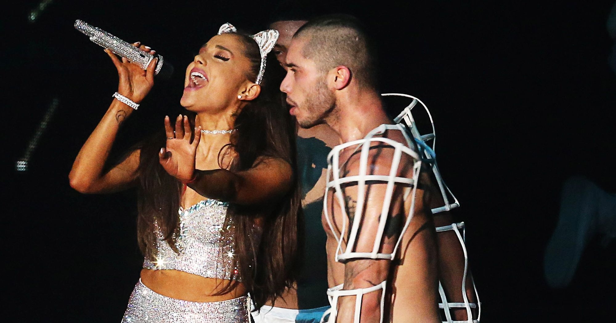 Bon tinh cu duoc Ariana Grande nhac den trong ban hit Thank U,  Next anh 6