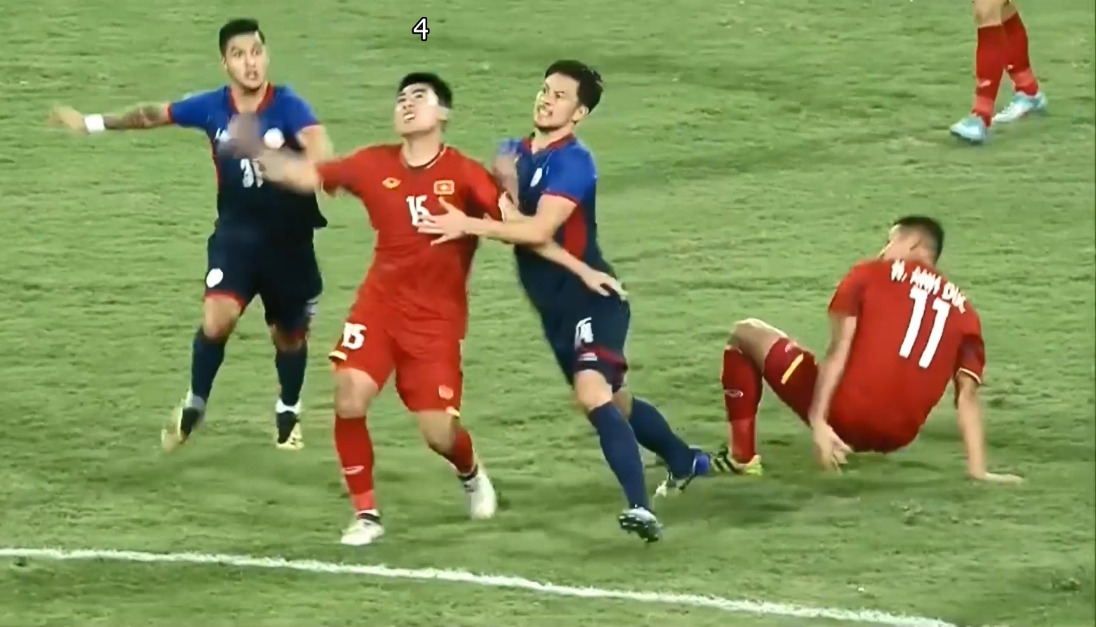 tuyển Việt Nam gặp khó khăn trước Philippines ảnh 6 tuyen Viet Nam gap kho khan truoc Philippines anh 6