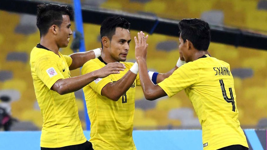 Hoa Thai Lan kich tinh 2-2, Malaysia vao chung ket AFF Cup hinh anh