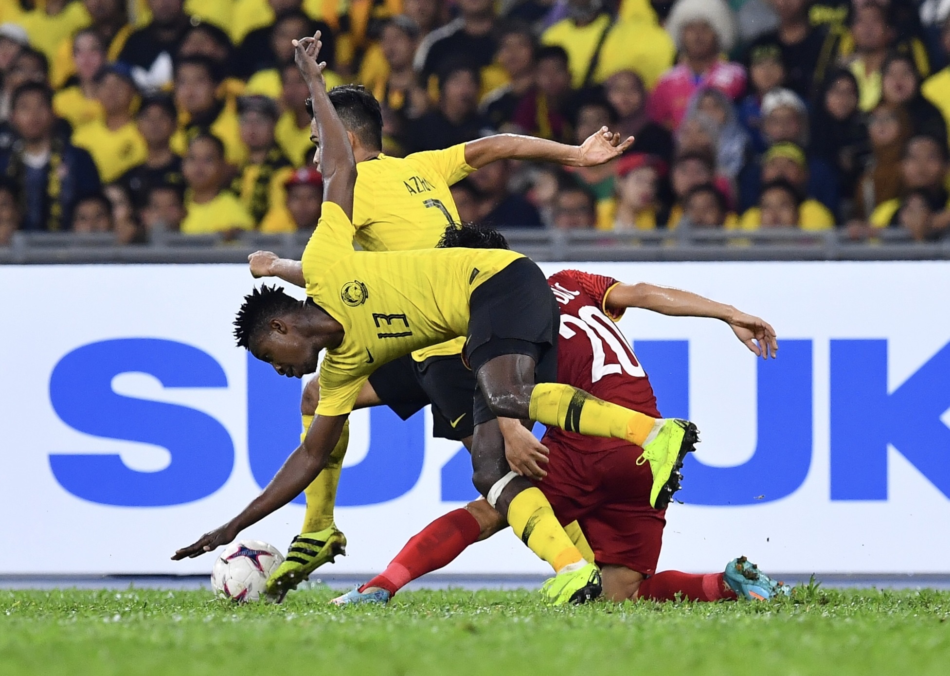 Báo Malaysia tố cầu thủ Việt Nam chơi bạo lực ở Bukit Jalil ảnh 1 Bao Malaysia to cau thu Viet Nam choi bao luc o Bukit Jalil anh 1