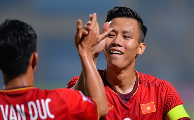 Fox Sports: Que Ngoc Hai co phong do hoan toan khac o AFF Cup 2018 hinh anh