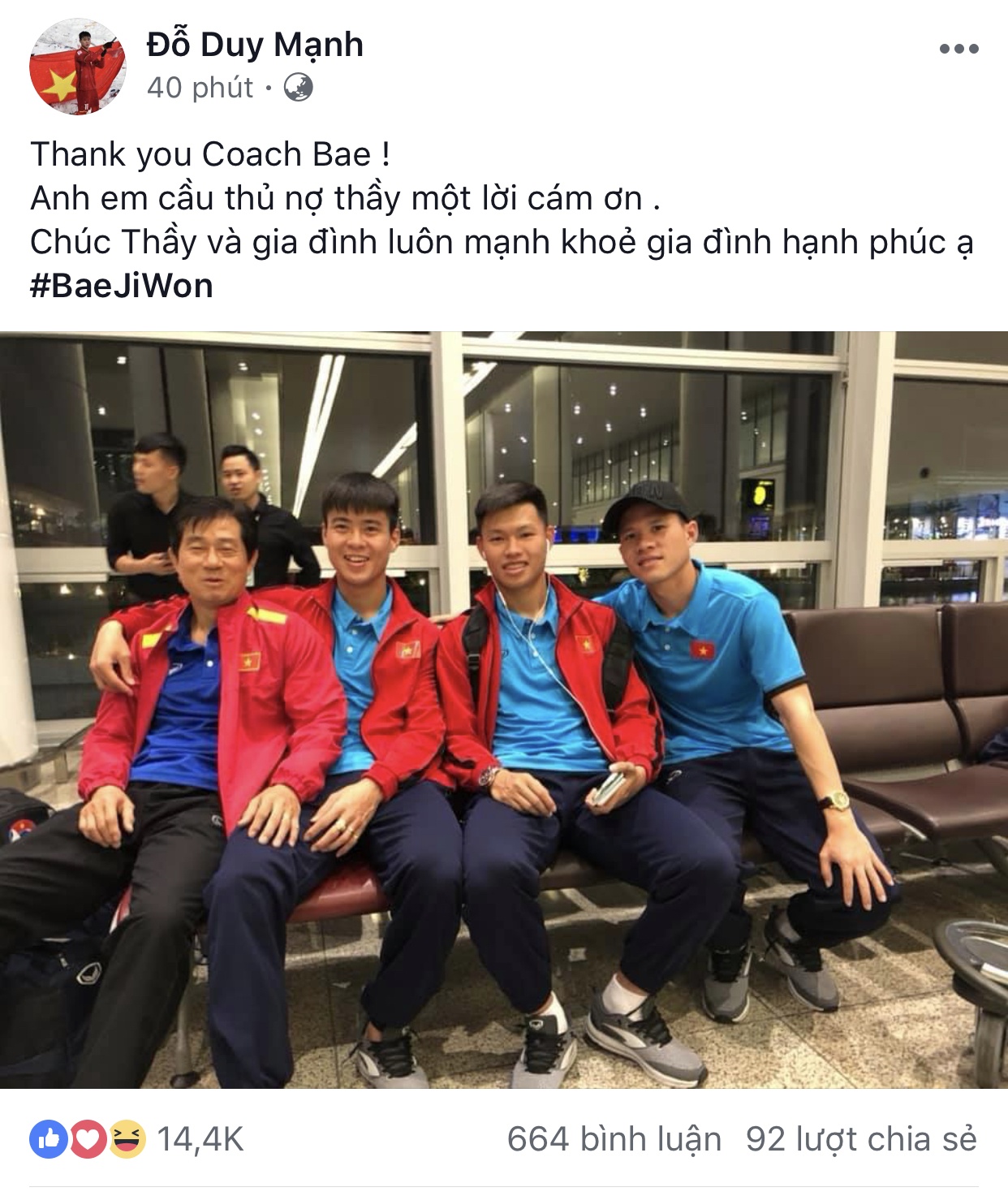 Dinh Trong,  Bui Tien Dung tri an tro ly Bae Ji-won anh 2