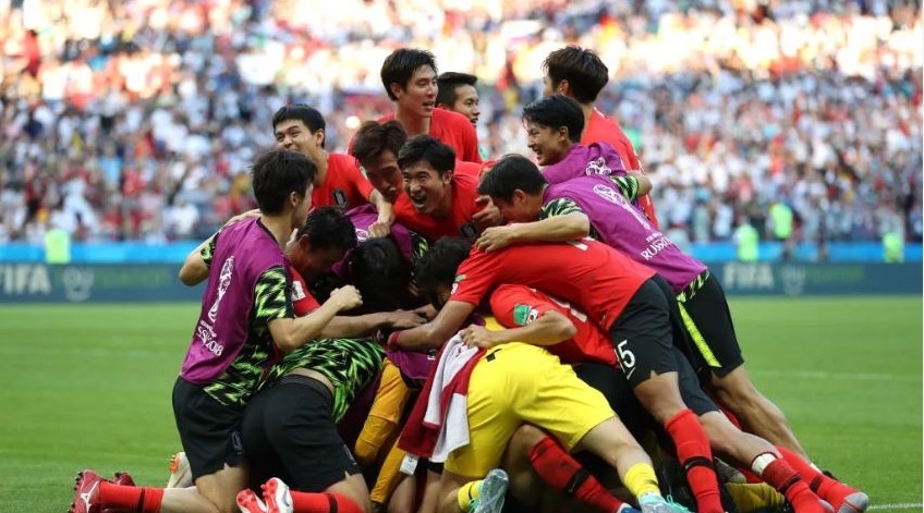 Han Quoc chot doi hinh du Asian Cup: Sao tre lo La Masia vang mat anh 1