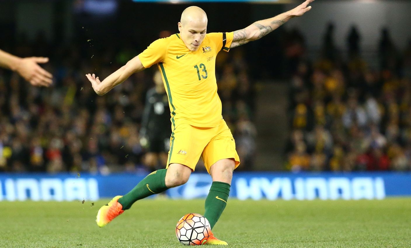 HLV Huddersfield nói về nghi án ngăn tuyển thủ Australia dự Asian Cup ảnh 2 HLV Huddersfield noi ve nghi an ngan tuyen thu Australia du Asian Cup anh 2