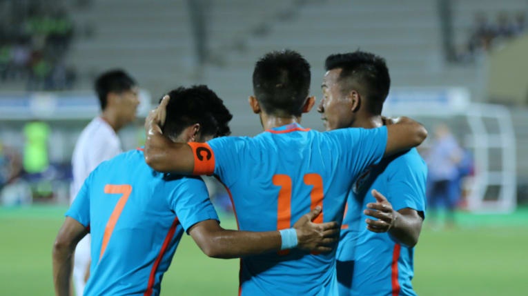 Tuyen Viet Nam gop mat o 10 cap dau dang xem nhat vong bang Asian Cup anh 5