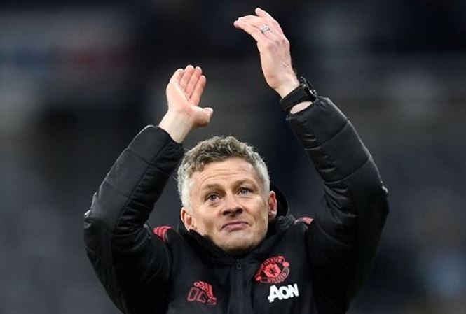 HLV Solskjaer tin Man Utd co the thang moi tran dau hinh anh