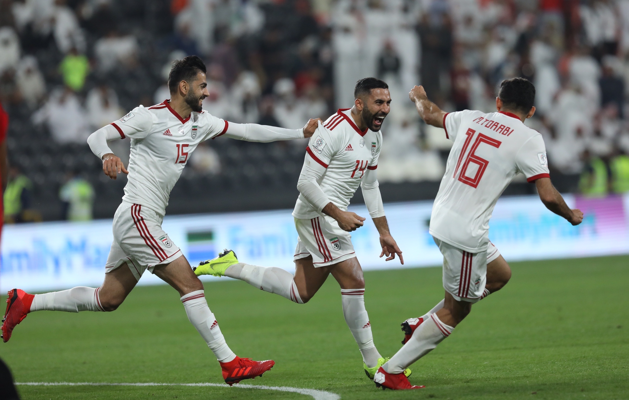 Alavi: 'Nếu coi thường Việt Nam,  Iran sẽ mất 3 điểm' ảnh 1 Alavi: 'Neu coi thuong Viet Nam,  Iran se mat 3 diem' anh 1