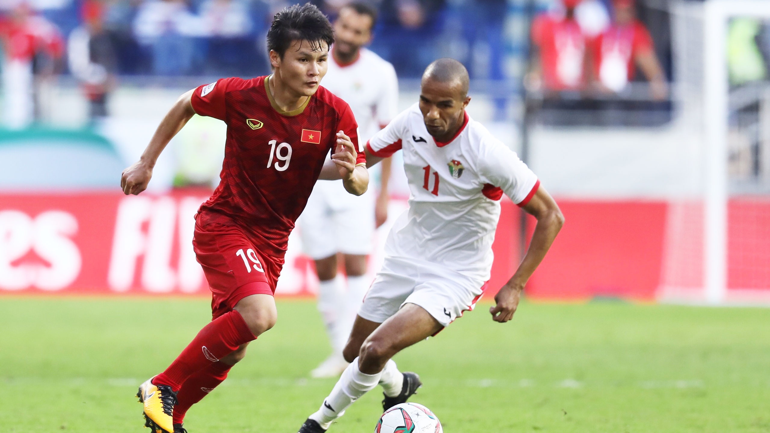 Fox Sports: Sau ban go, Viet Nam khien Jordan phai gong minh chong do hinh anh