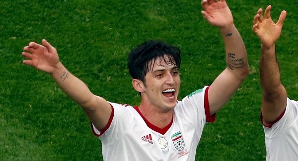 Cong Phuong lot top 5 cau thu hay nhat tu ket Asian Cup anh 6