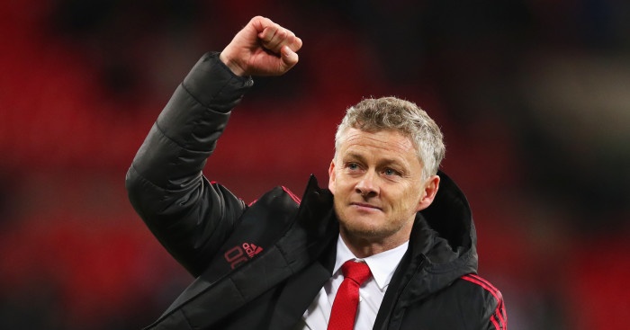 HLV Solskjaer don cho ky luc o tran dai chien voi Liverpool hinh anh