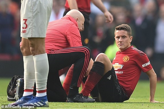 MU het quyen thay nguoi khi chua het hiep 1 anh 1