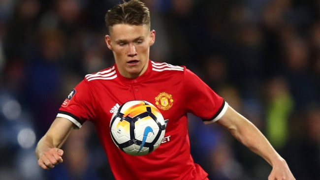 Cham diem MU 0-0 Liverpool: Noi that vong den tu Sanchez,  Lukaku anh 6