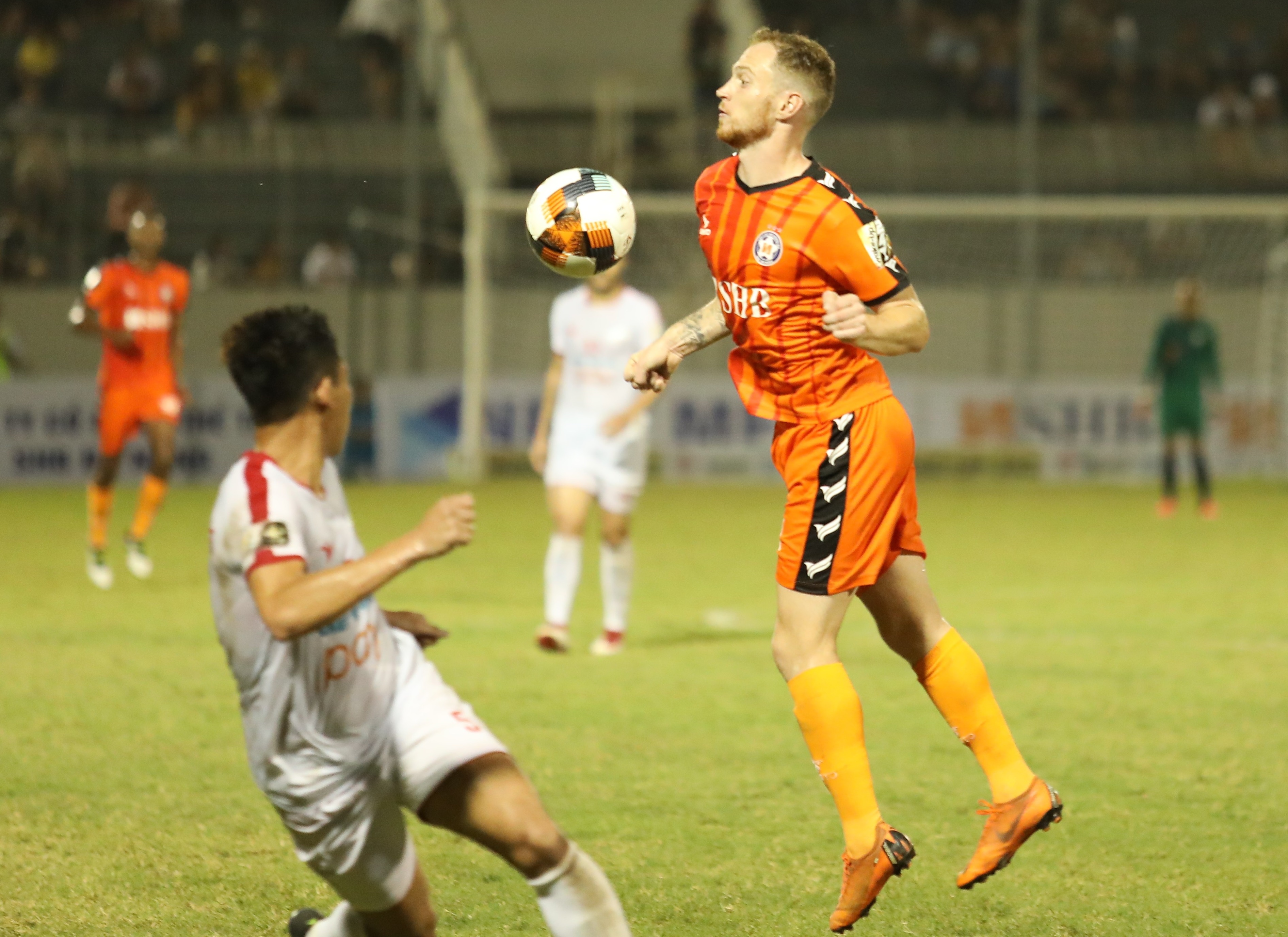 Schmitt không trách Quế Ngọc Hải sau chấn thương gãy xương sườn ảnh 2 Schmitt khong trach Que Ngoc Hai sau chan thuong gay xuong suon anh 2