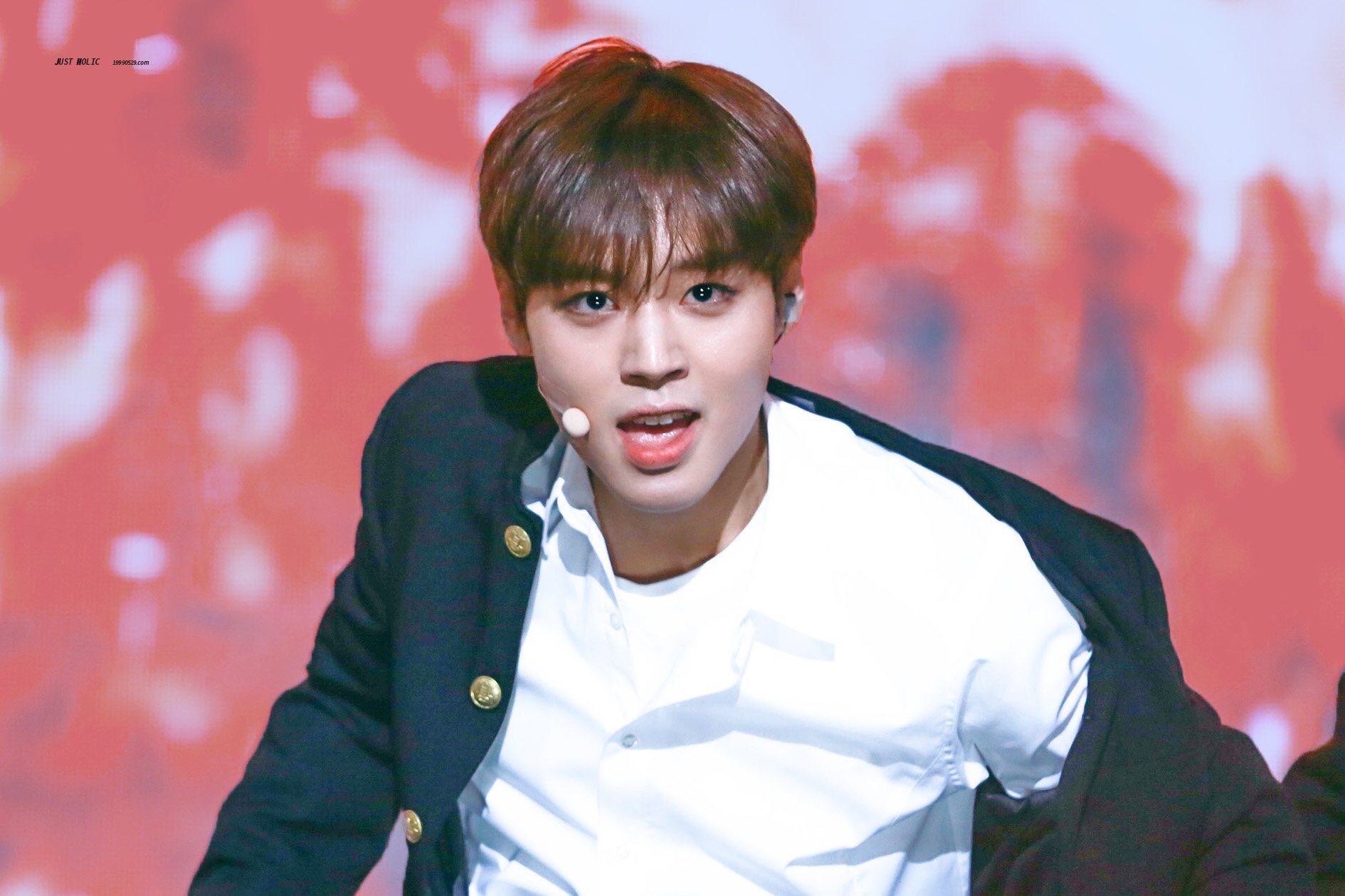 10 idol Kpop xuat than tu ngoi truong dinh be boi tan cong tinh duc anh 6