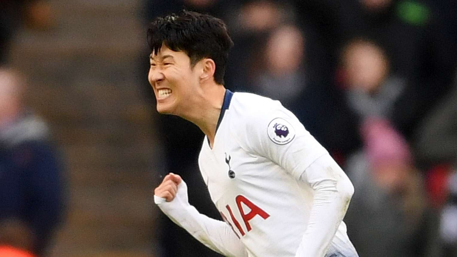 Son Heung-min suyt chia tay Tottenham o he 2016 anh 1