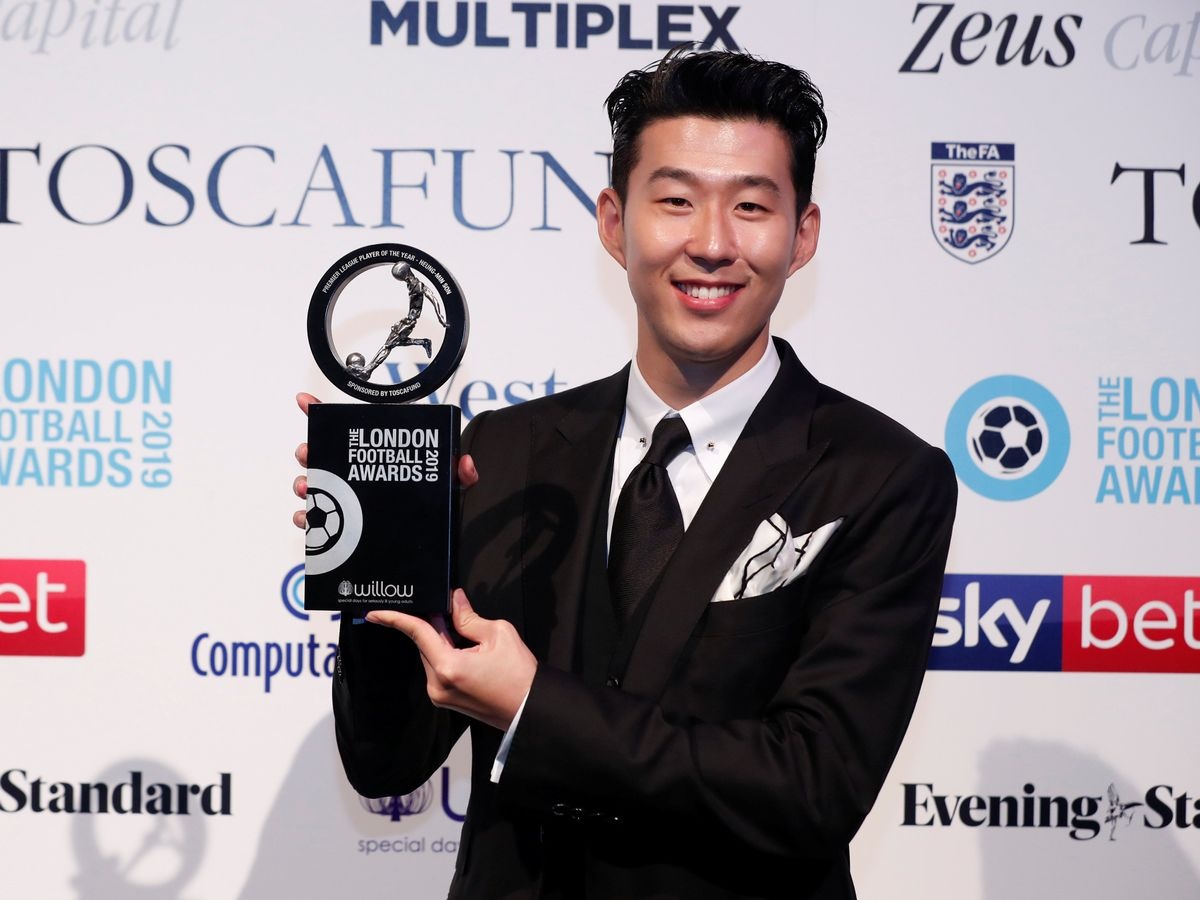 Son Heung-min suyt chia tay Tottenham o he 2016 anh 2