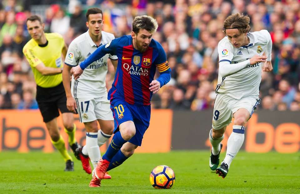 Messi lap ky luc sau chien thang truoc Real Madrid tai El Clasico anh 1