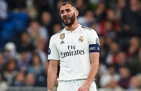 Dani Carvajal: ‘Real dang trai qua mua giai te hai’ hinh anh