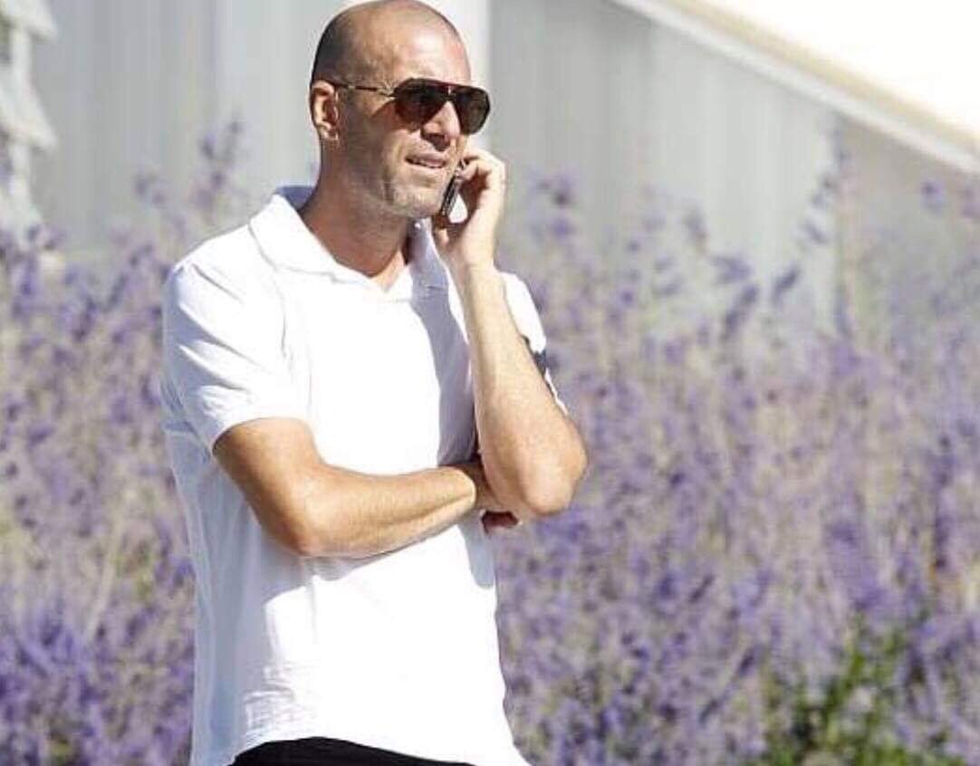 Anh che HLV Zidane du day tro ve giai cuu Real Madrid anh 1