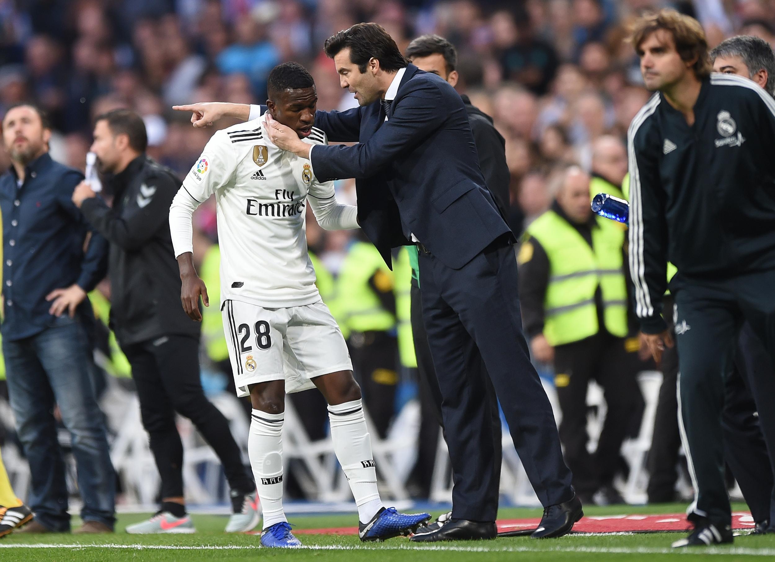 Sao trẻ Real Madrid tri ân cựu HLV Solari ảnh 1 Sao tre Real Madrid tri an cuu HLV Solari anh 1