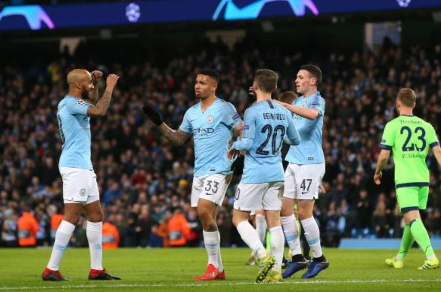 Pep Guardiola ca ngoi Ronaldo anh 1