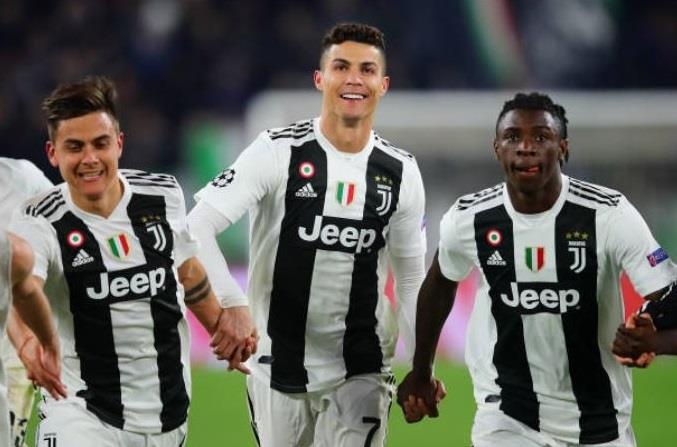 Ronaldo ghi hat-trick ảnh 2 Ronaldo ghi hat-trick anh 2