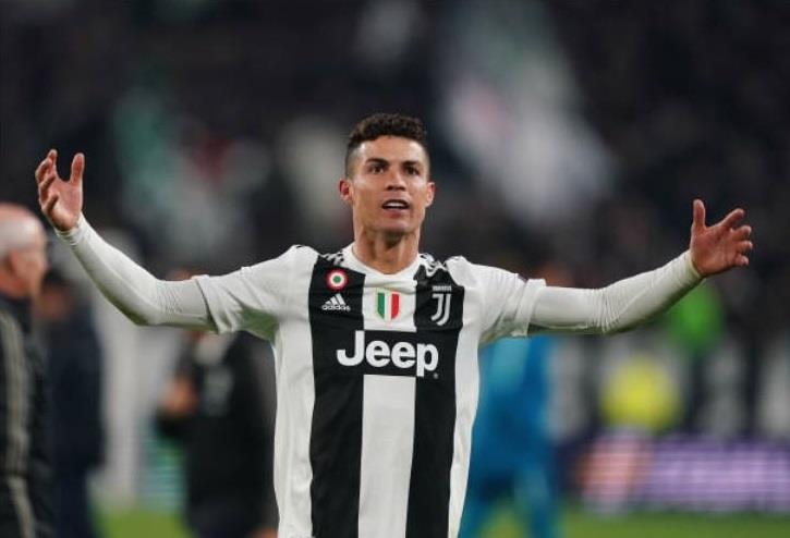 Ronaldo: ‘Cu hat-trick la ly do Juventus chieu mo toi’ hinh anh