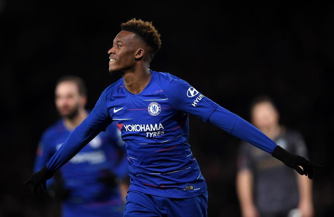 Sao trẻ Chelsea phá kỷ 64 năm ở tuyển Anh ảnh 2 Sao tre Chelsea pha ky 64 nam o tuyen Anh anh 2