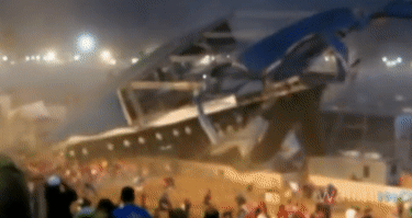 Nhung tham hoa gay am anh nhat lich su am nhac, hang tram fan bo mang hinh anh